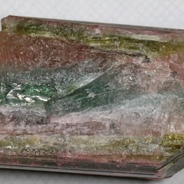 Tourmaline Jaune — spécimen minéral