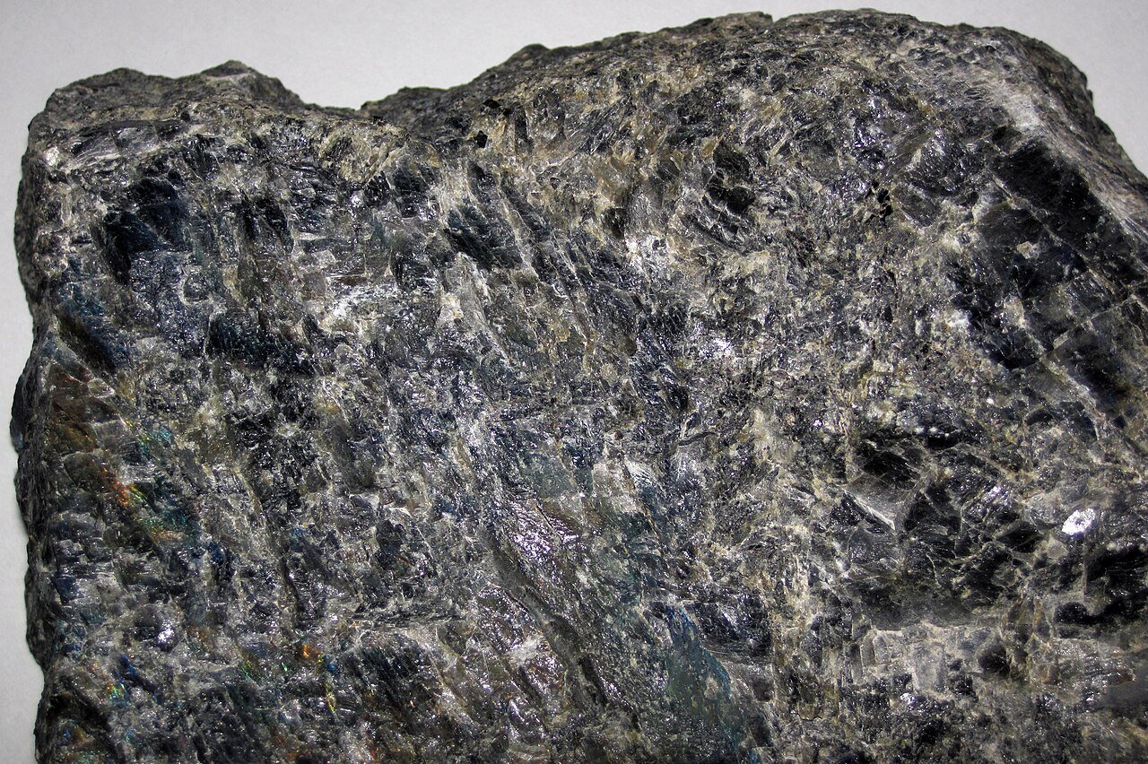 Labradorite Blanche (Spectrolite)