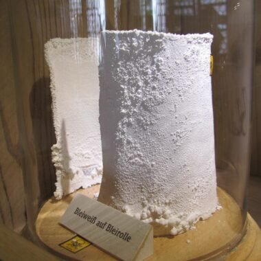 hydrocérusite — spécimen minéral