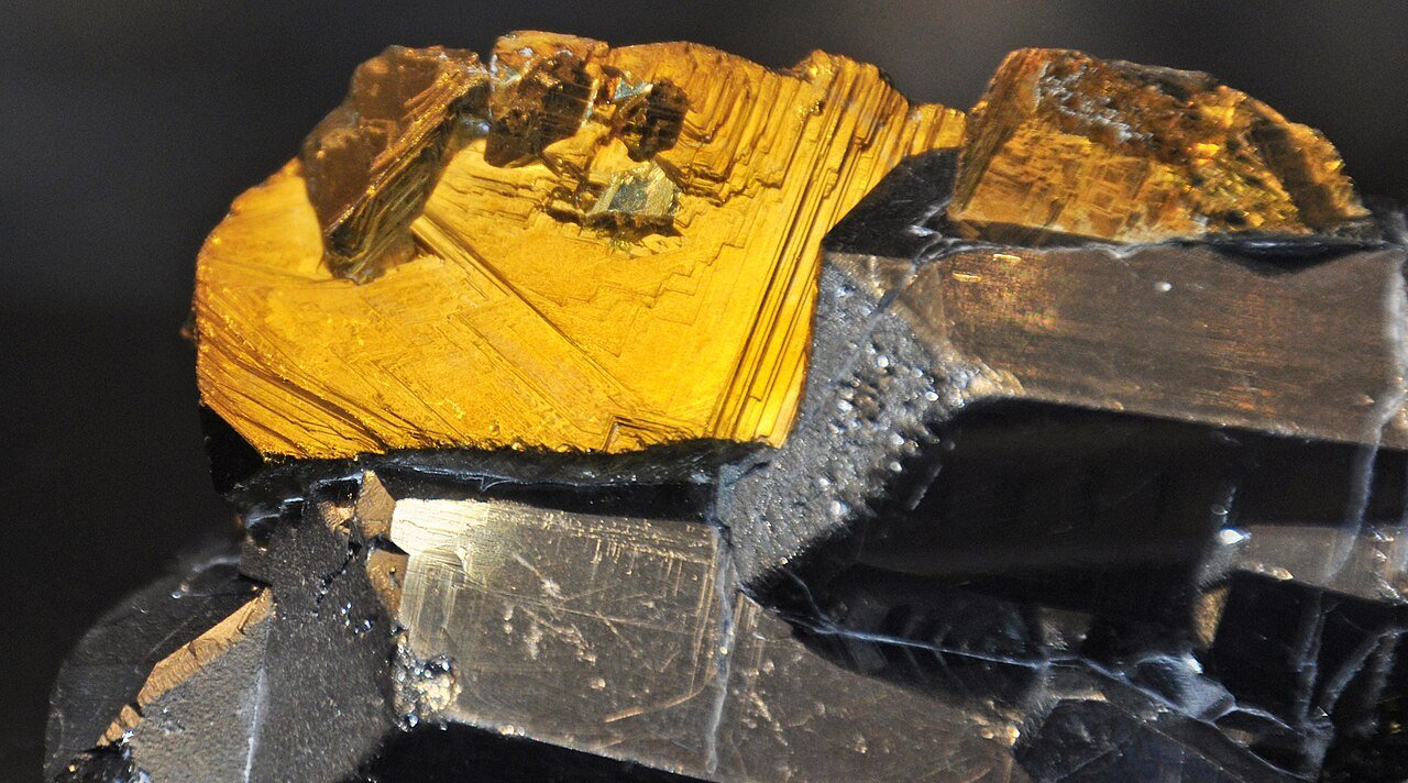 Tennantite-(Fe)