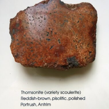 Thomsonite-Sr — spécimen minéral
