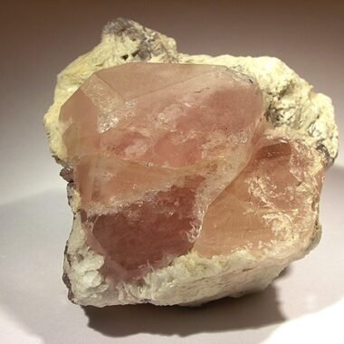 Morganite — spécimen minéral