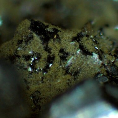 brunogeierite — spécimen minéral
