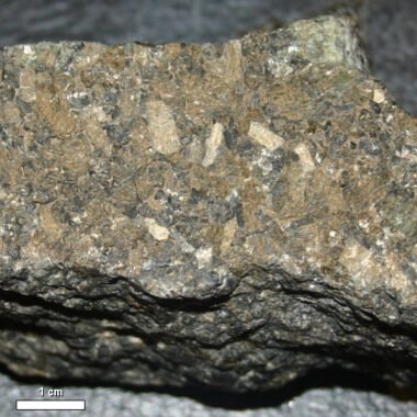 chromatite — spécimen minéral