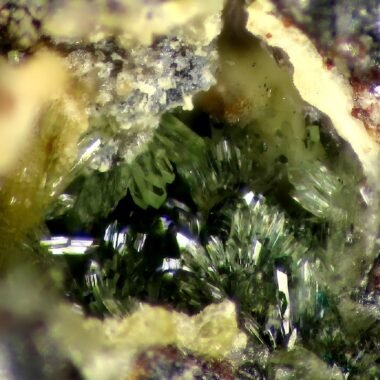 Mandarinoite — spécimen minéral