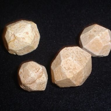 Leucite — spécimen minéral
