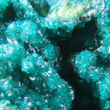Tangdanite — spécimen minéral